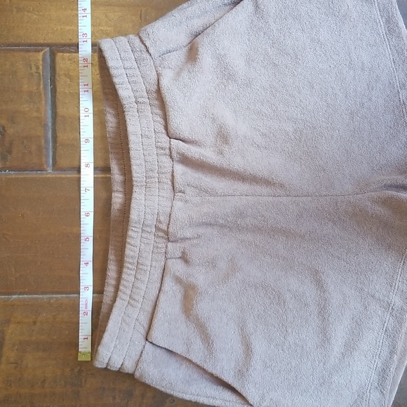 Terry Cloth High Waisted Shorts And Tube Top - Picture 5 of 7